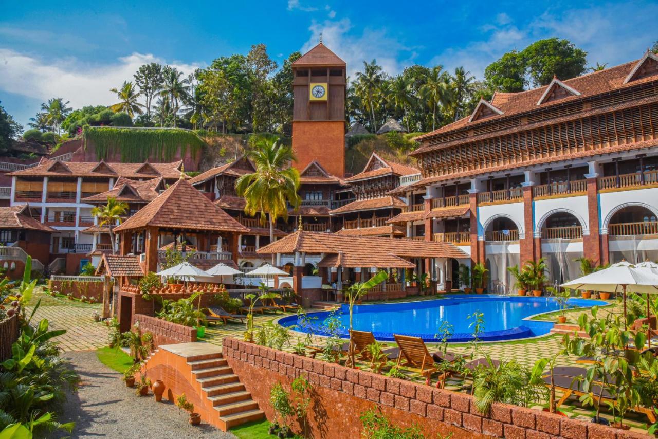 Отель Ayursoma Ayurveda Royal Retreat Ковалам Экстерьер фото